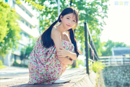 爱情说说短句：我不善言辞，却想为你情话连篇