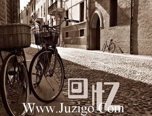 给好朋友发恶搞短信 给朋友发恶搞短信(精选110句)