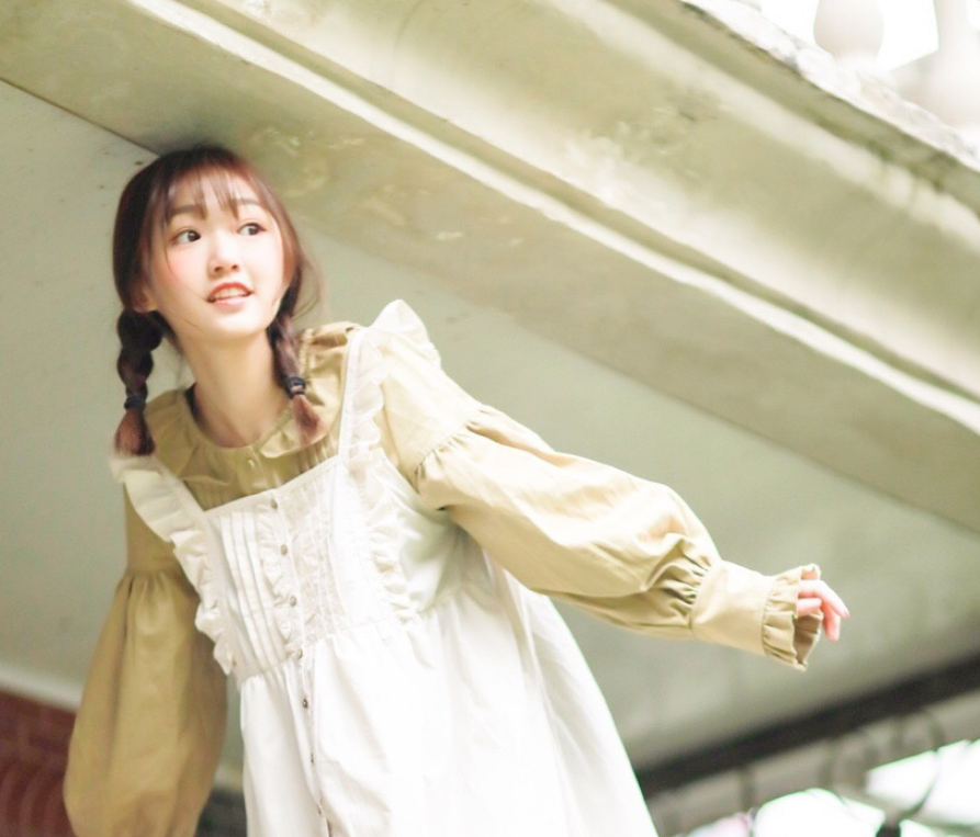 赞美雨天的诗句优美句子 形容雨天的诗 第1张