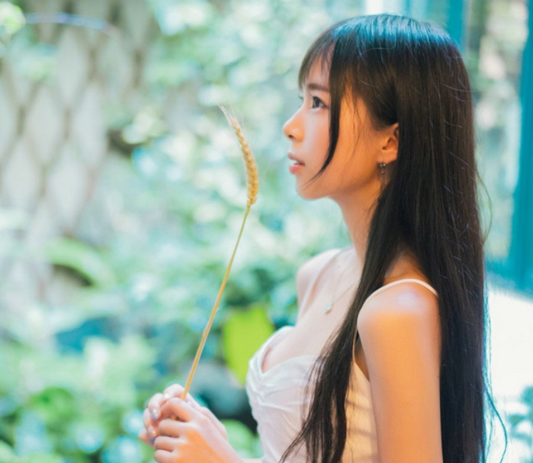 伤感爱情诗句句句落泪 第1张