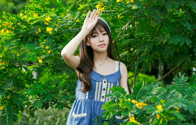 赞美妈妈的小诗 赞美母亲伟大的诗句 第1张