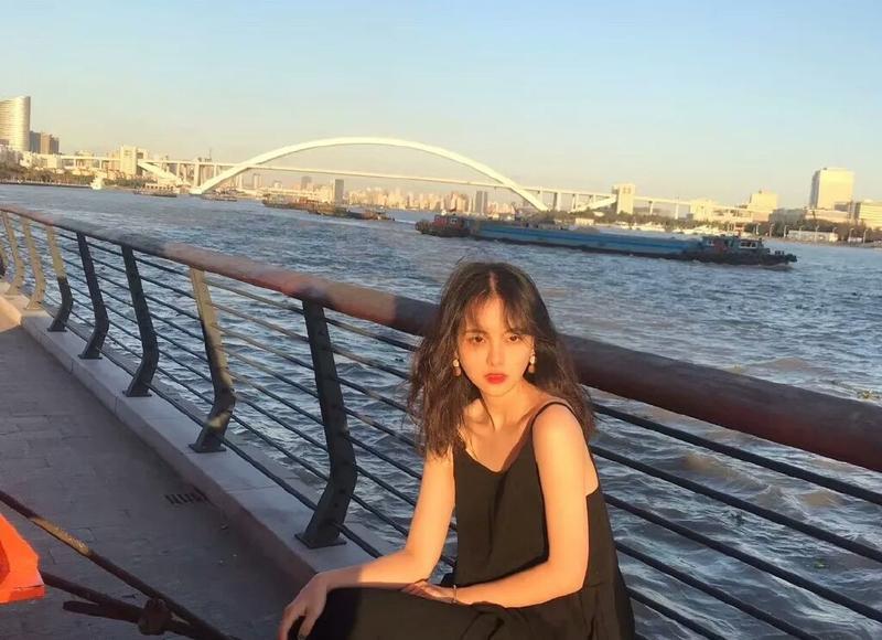 朋友情谊深厚的古诗词(朋友情谊深厚的古诗词有哪些)