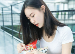 员工贺卡的祝福语 公司员工生日贺卡祝福语